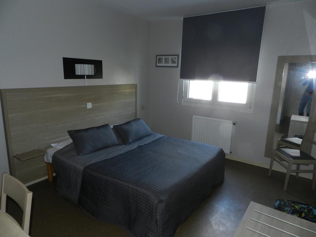 Hotel Le Cerizay Eksteriør bilde