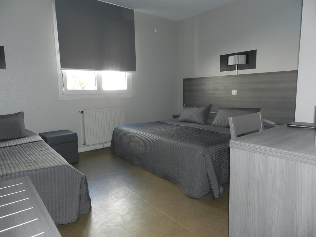 Hotel Le Cerizay Eksteriør bilde